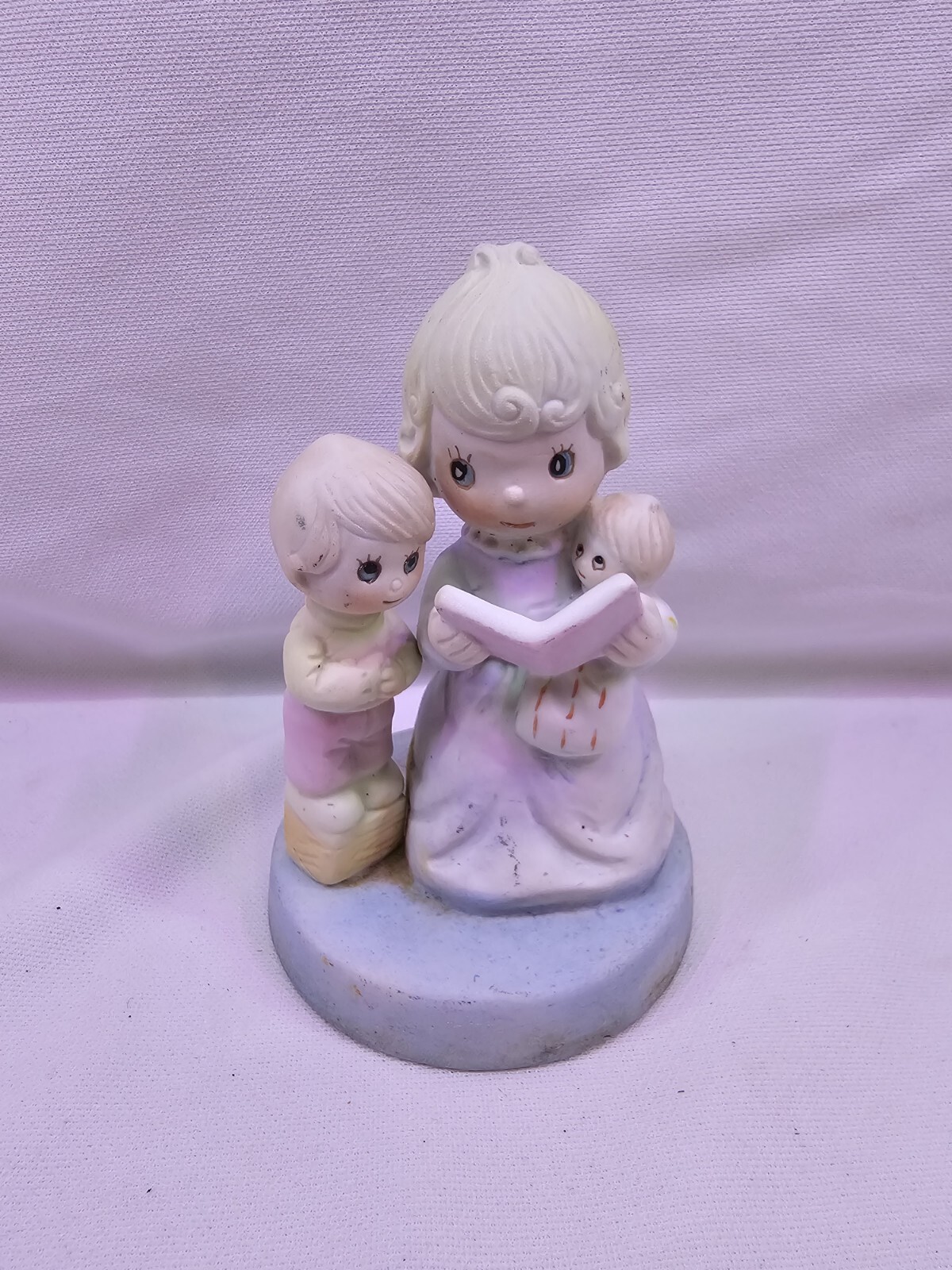 Mother Reading Book Children Figurine