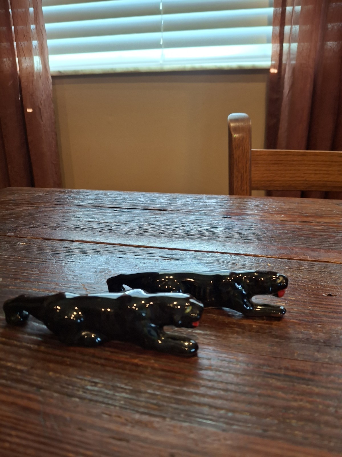 Pair of Vintage 1950’s Black Panther Figurines-Red Ware 5 inches long