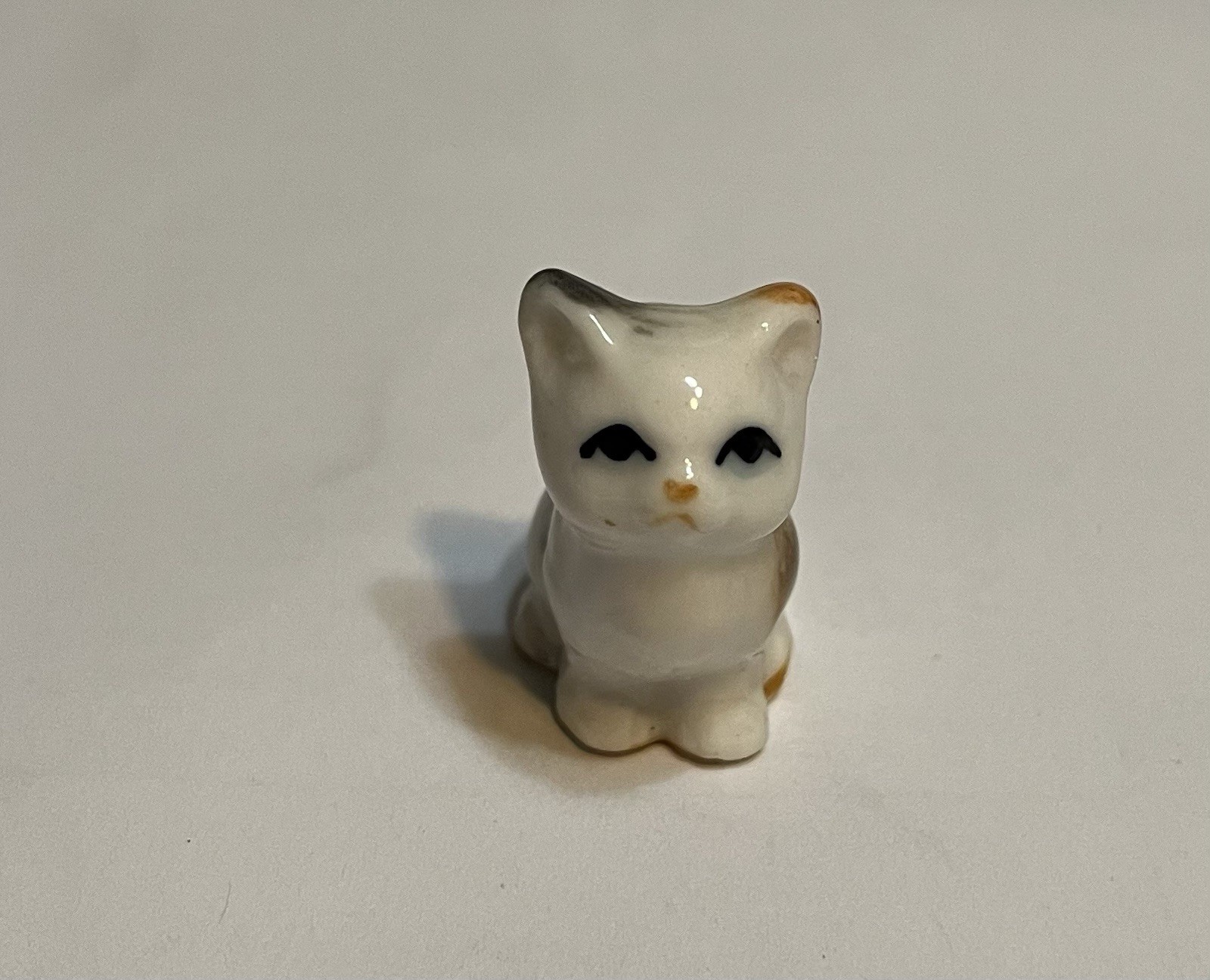 Lot of 3 Miniature Kittens Porcelain Hand Painted Figurines 1.5 Inch,cute faces