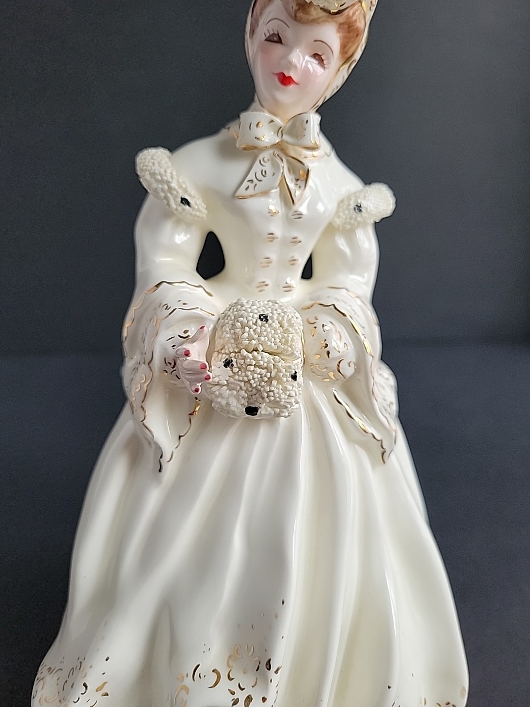 FLORENCE CERAMICS” Delia 8″ Tall Cream & Gold Semi Porcelain Pasadena California