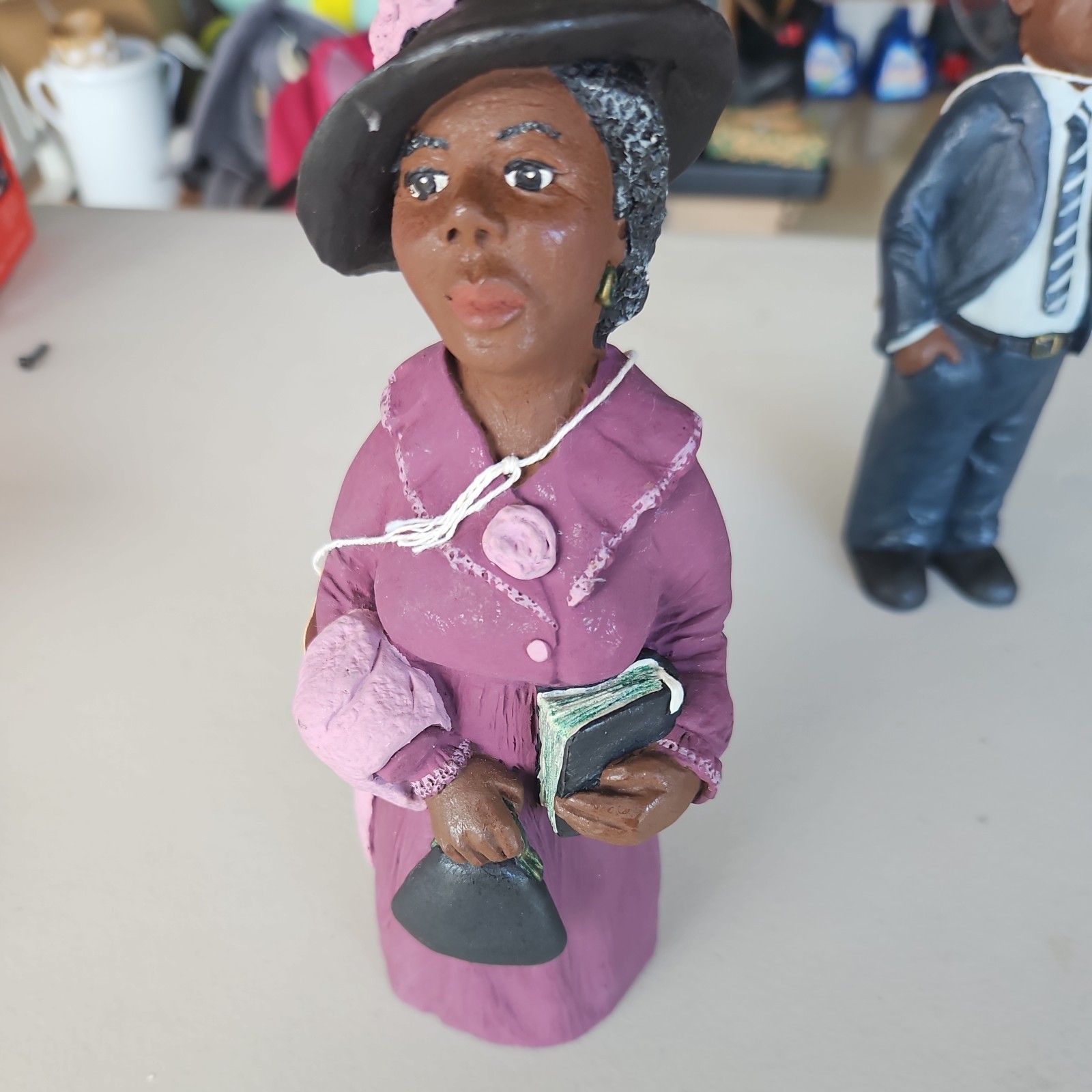 African American Man & Woman Resin Figurines Sunday Morning. 37