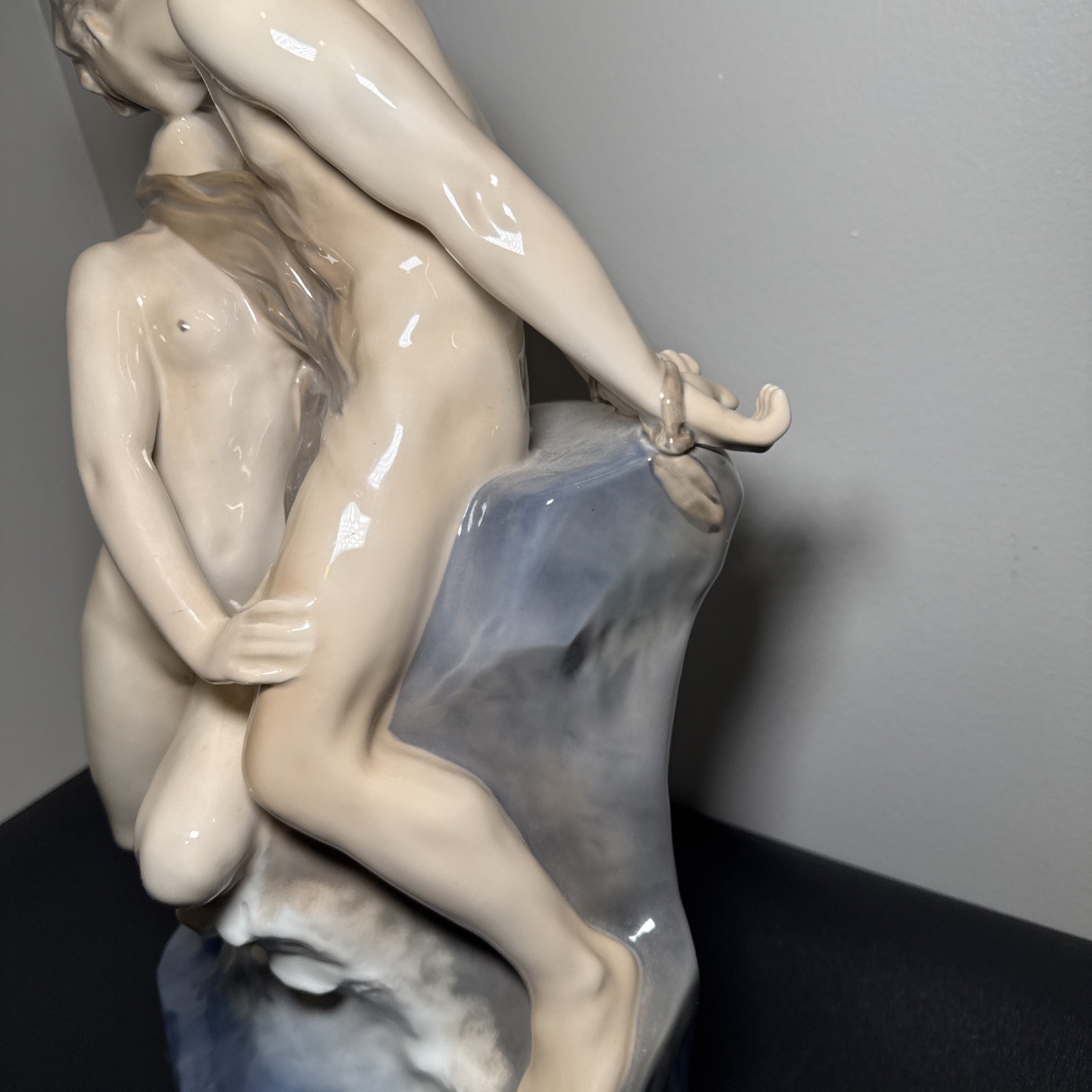 DEFECTIVE Beautiful Royal Copenhagen The Wave The Rock Porcelain Sculp G3D