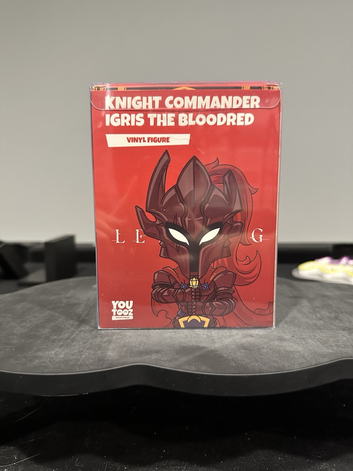 Youtooz Solo Leveling – Igris the Bloodred / Shopville LE 1500p / Box Damage