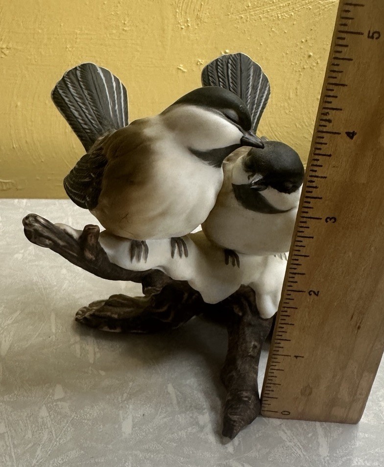 HOMCO 1991 Masterpiece Porcelain “Chickadees” Figurine-Birds on Snowy Branch