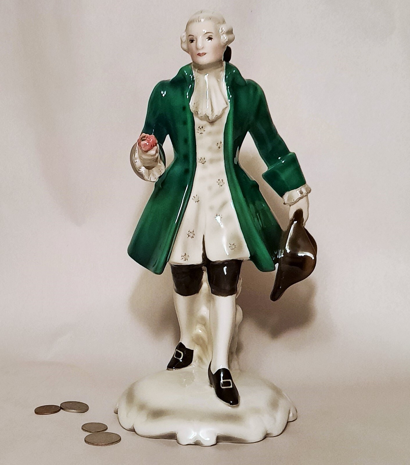 COLONIAL ceramic figurine keramos austria statue vtg opera wien man hat coat art