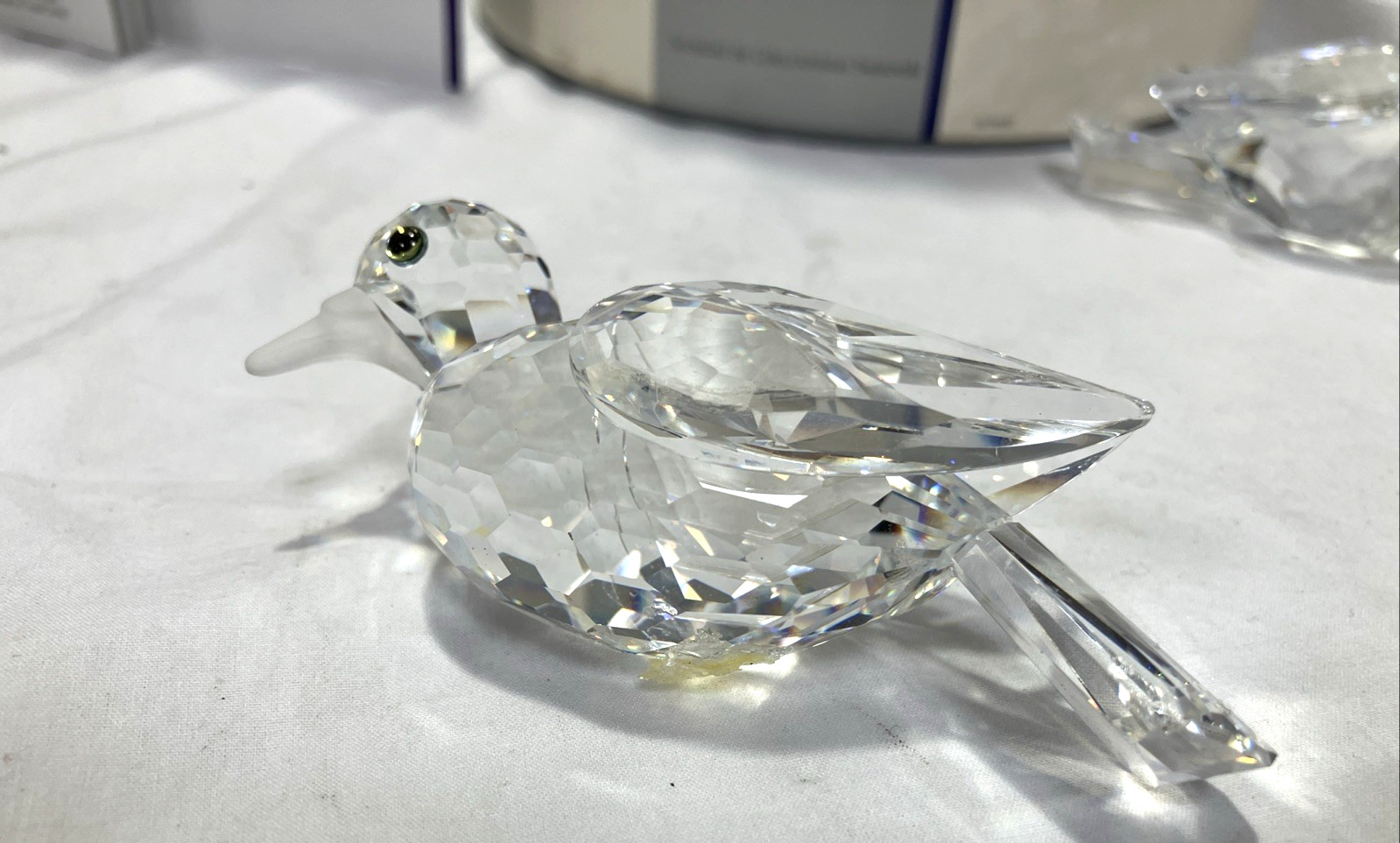 Swarovski Collector’s Society ‘89 Annual Amour Turtle doves w/COA & Box as is