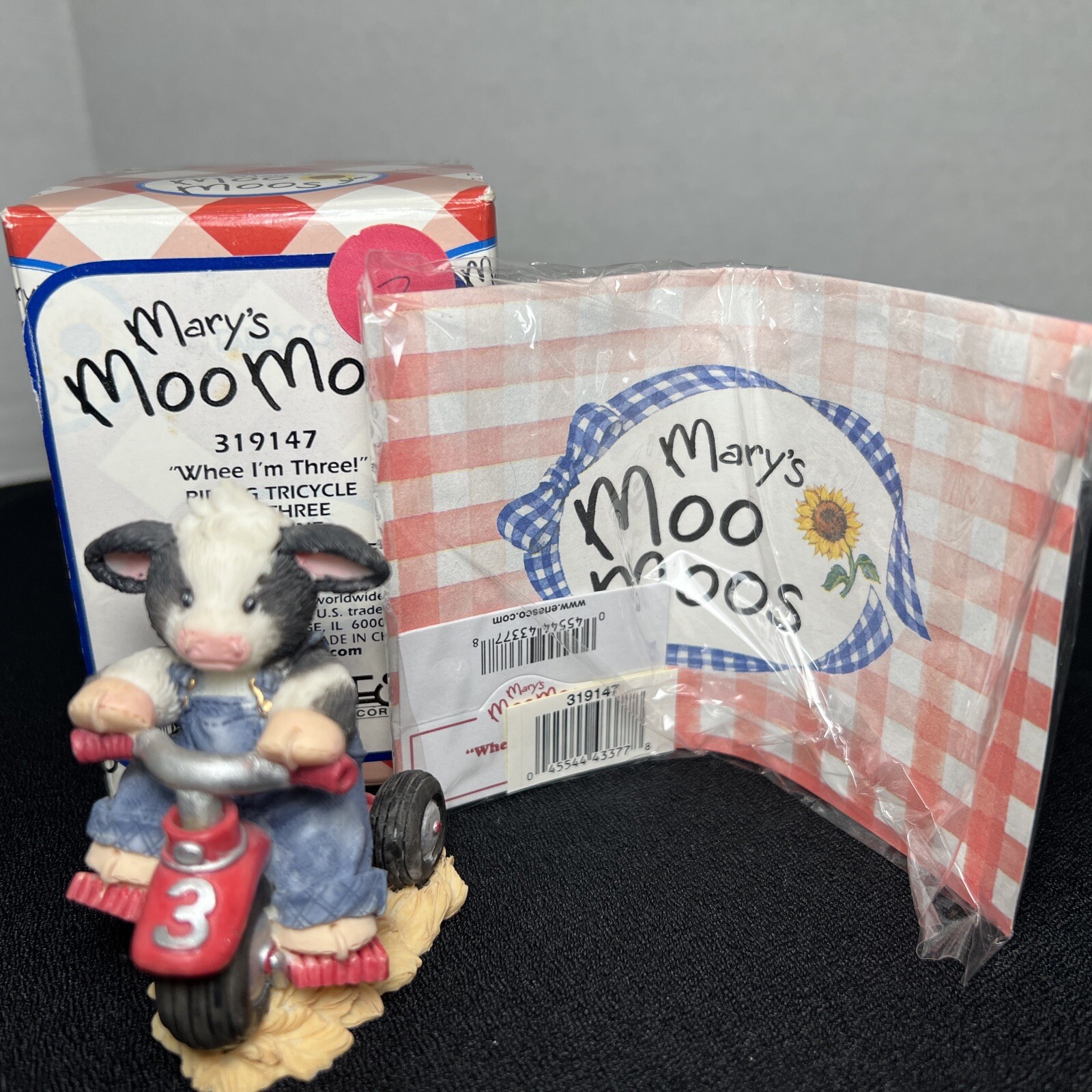 Mary’s Moo Moos Cow AGE THREE Whee I’m Three 319147 Retired 1997 NIB