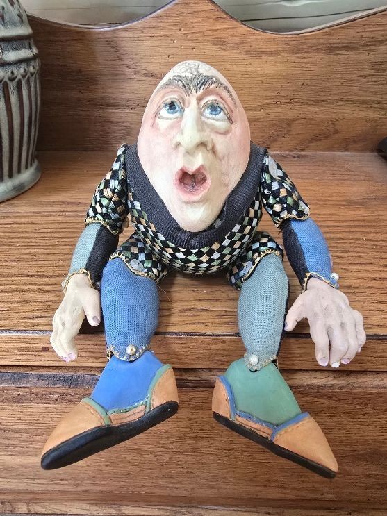 Vintage Katherine’s Collection Kleski Humpty Dumpty Doll Figure Shelf Sitter