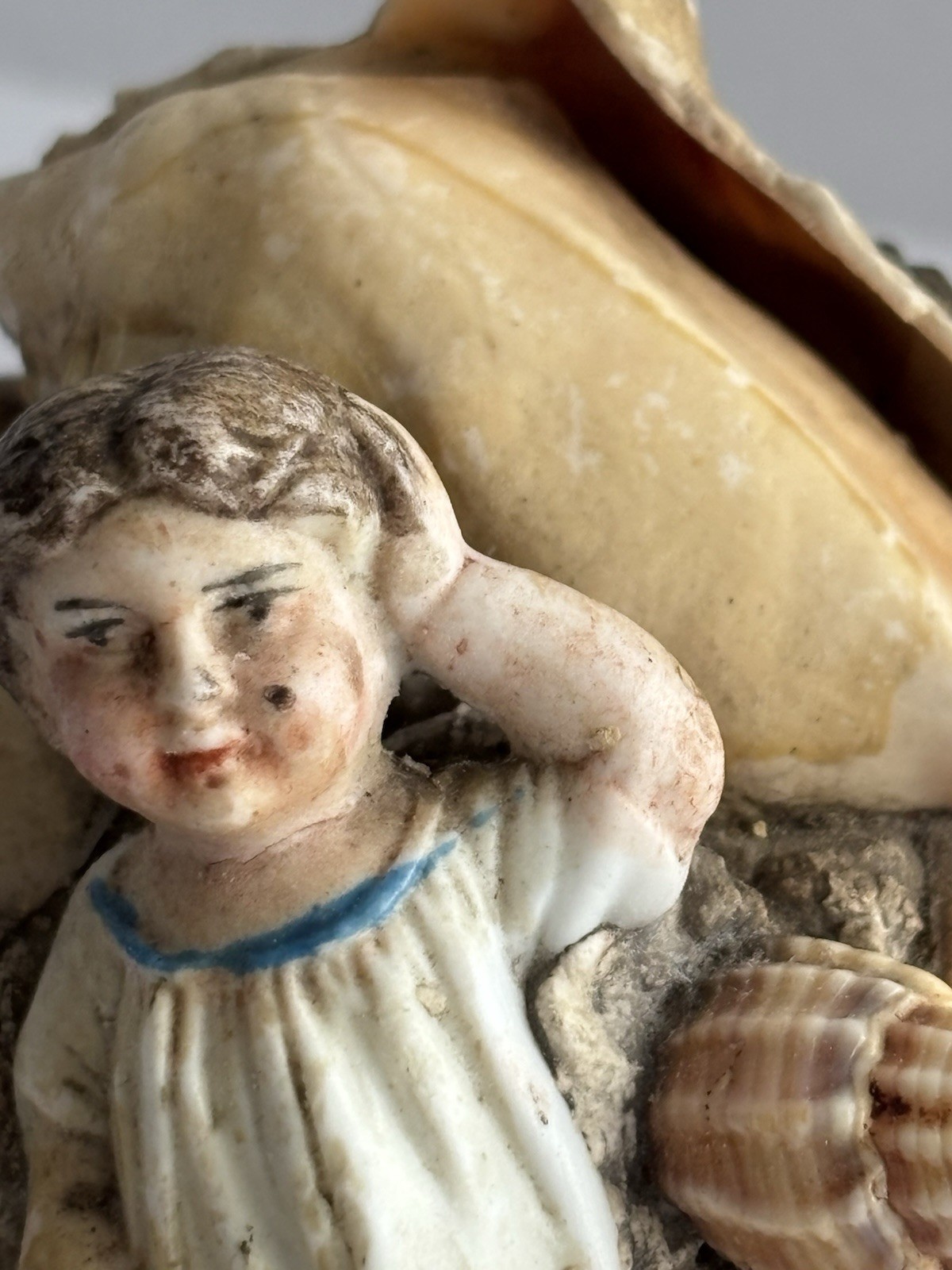 Victorian Antique Seashell Art Porcelain Figurine 1904 Worlds Fair Souvenir