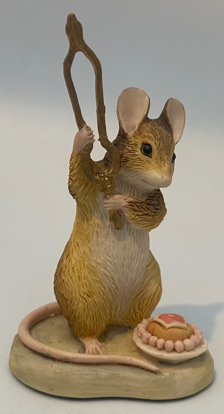 Border Fine Arts Tom Thumb and Tongs 45075 Beatrix Potter Mouse Figurine 1991