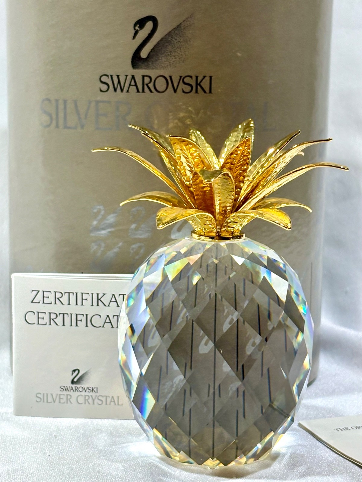 Swarovski Silver Crystal Large Pineapple Gold Hammered Leaves 7507 105 001 Box