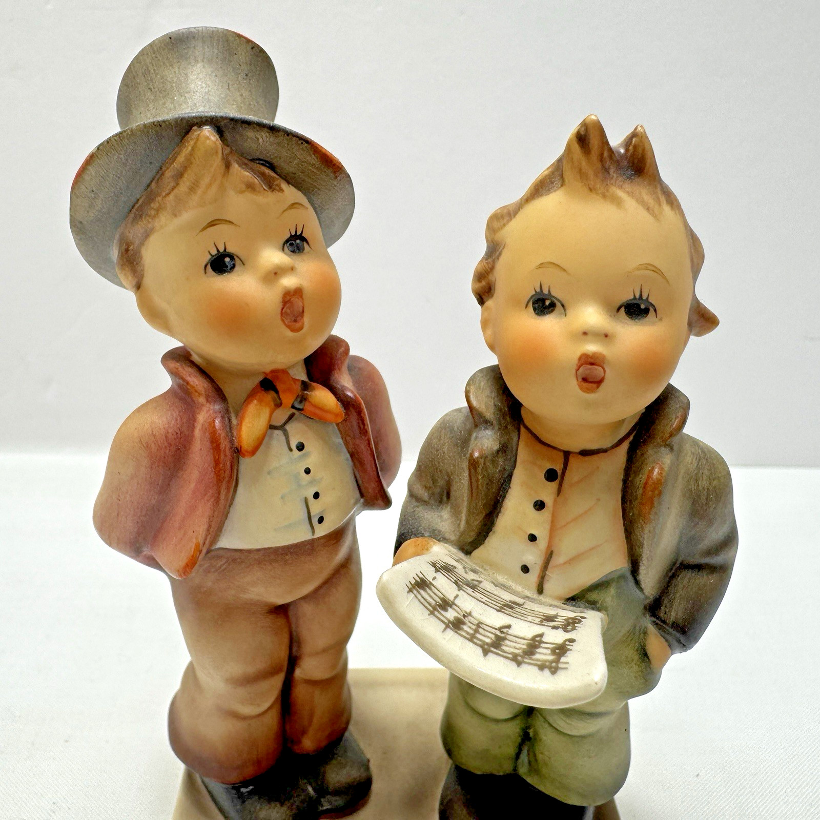 Vintage Goebel Hummel Duet Boys Figurine 130 TMK-3 1960s 4-3/4″ Germany