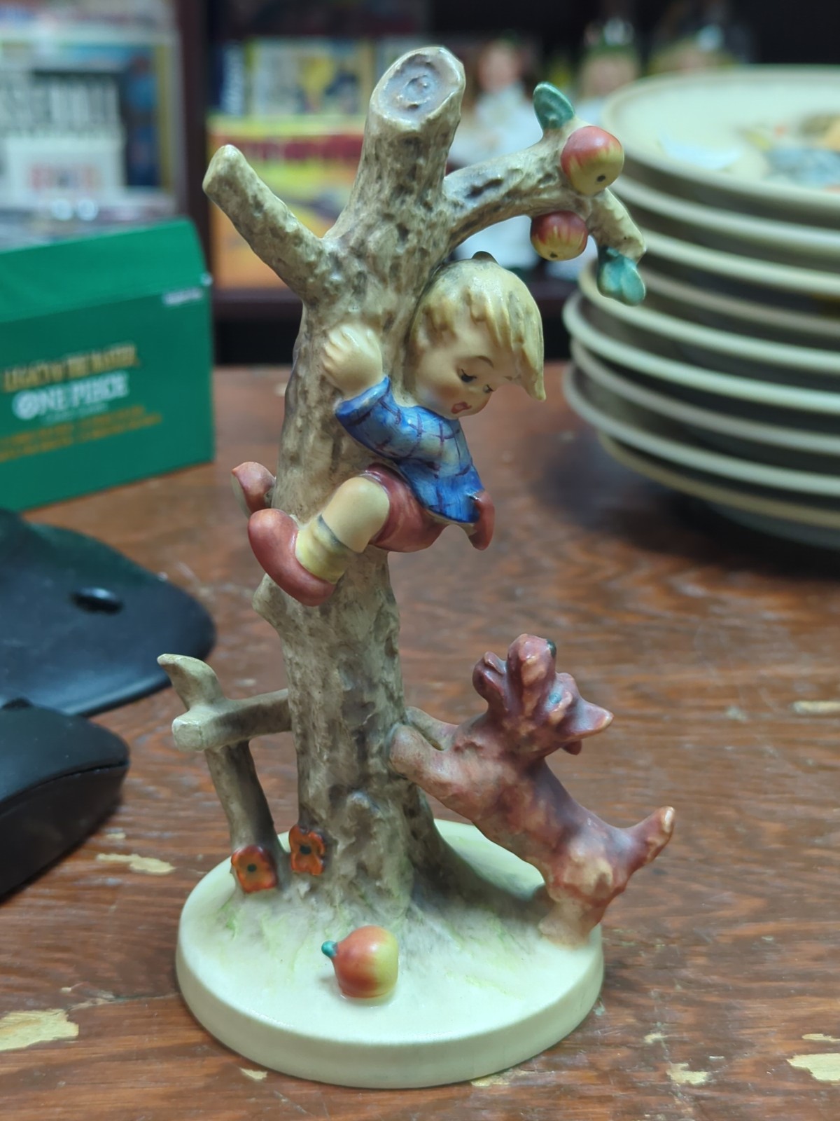 Goebel Hummel “Culprits” 56/A Apple-Tree Boy & Dog Figurine – See Picture