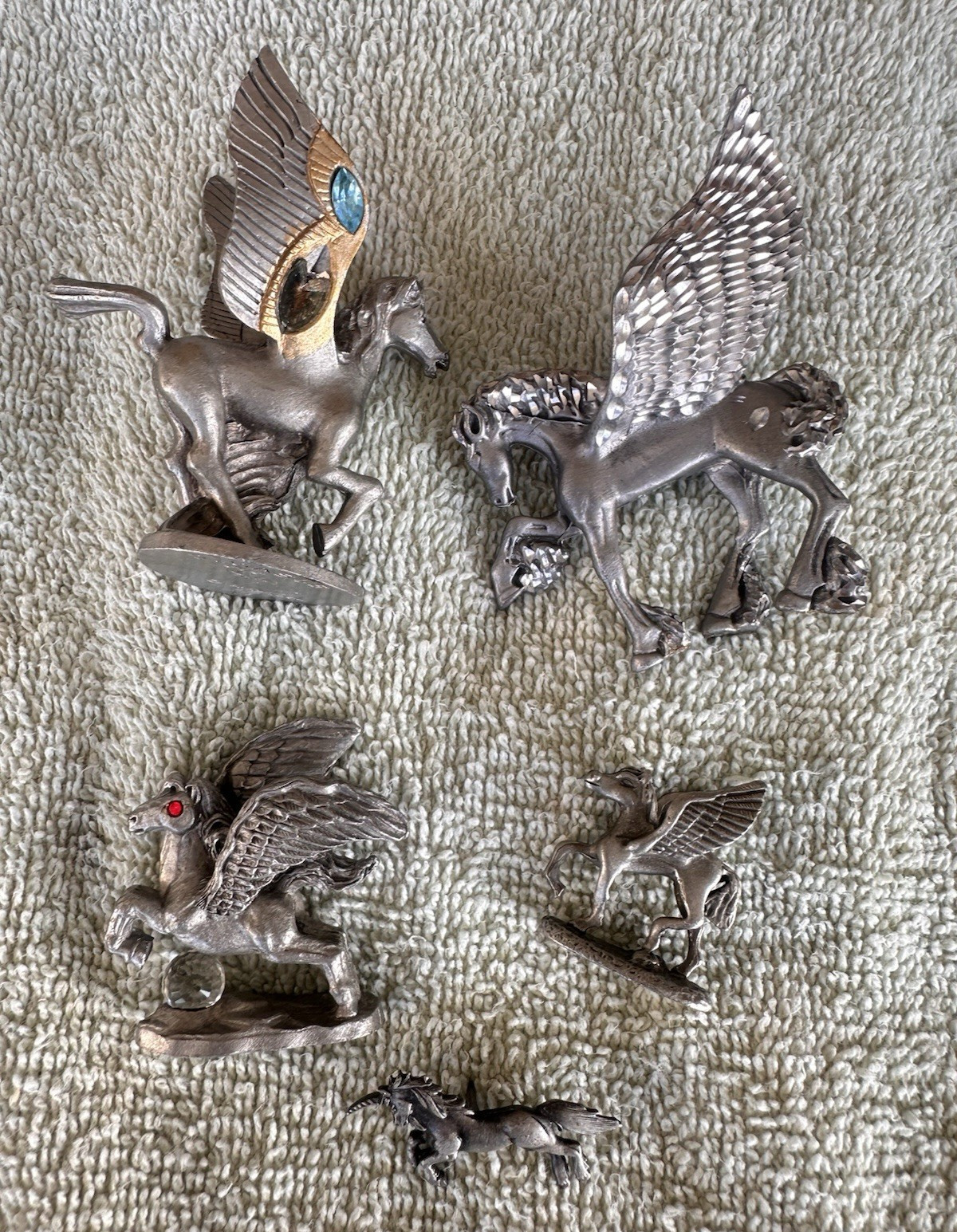 Silver Metal Pegasus Winged Horse Figurines Set of 5, 3D Effect, Unboxed
