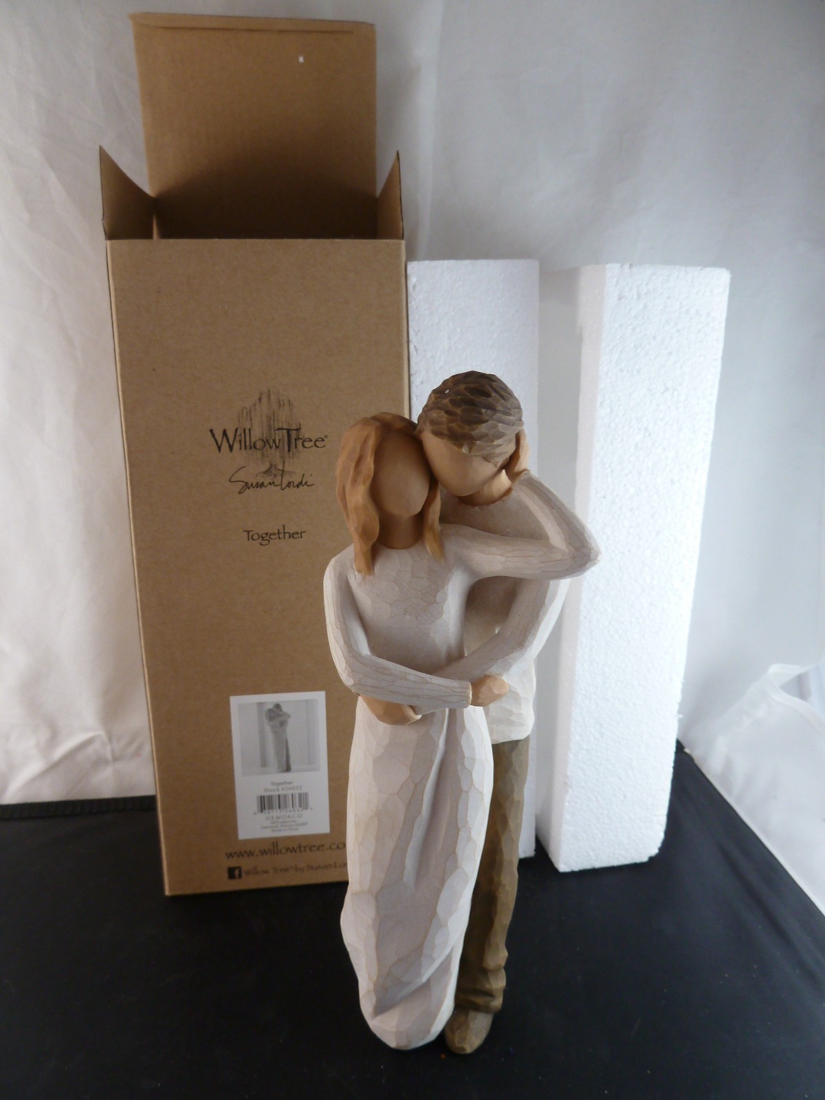 Willow Tree Together Partners Figurine by Susan Lordi Demdaco 26032 Valentine