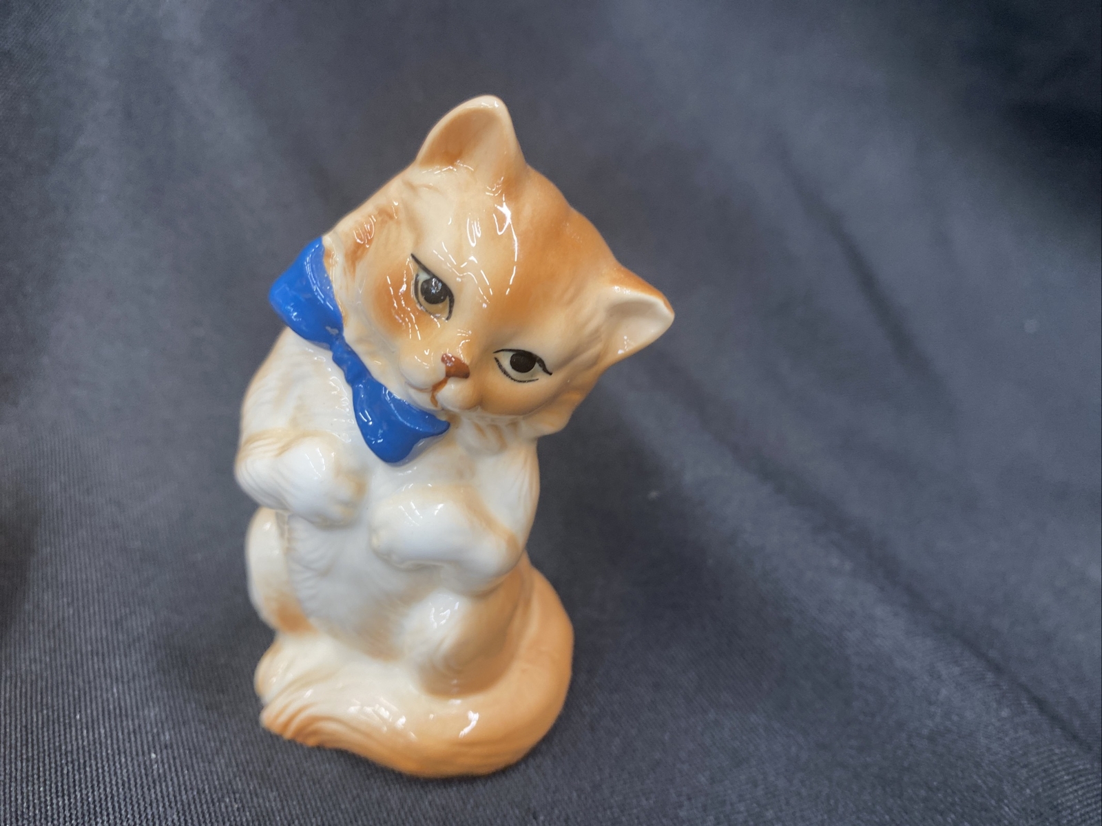 cats of character Danberry mint. set of 3 Cat nap. Bow Beau and Tail end