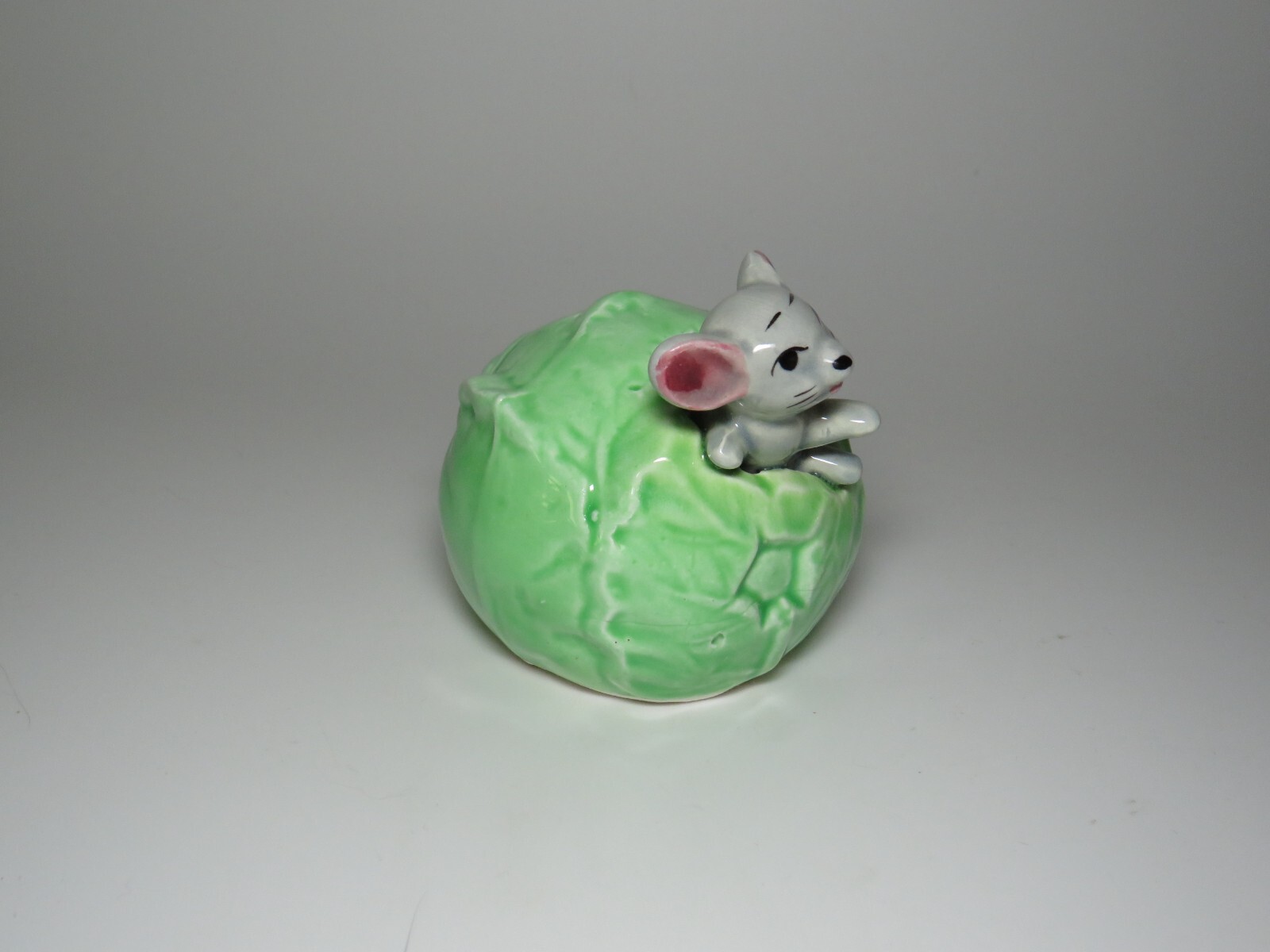 Mouse In A Head Of Lettuce Made In Japan 2.25″ Ceramic Figurine