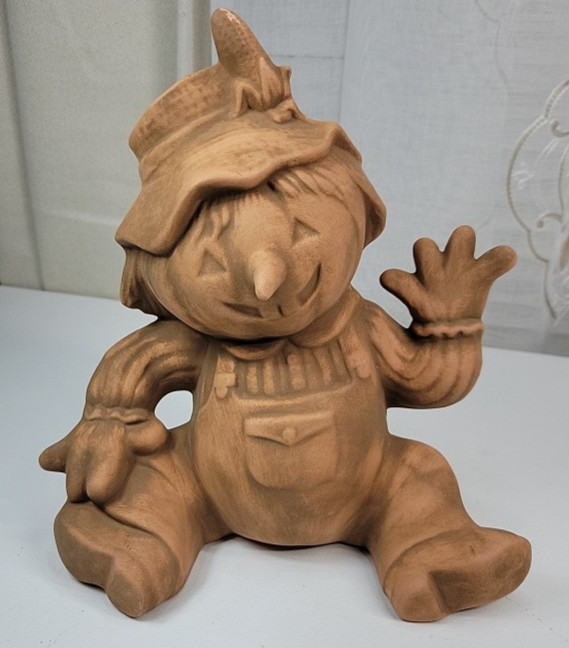 VTG Redware Ceramic Halloween/Fall Pumpkin Head Scarecrow Figurine Aged Finsh 9″
