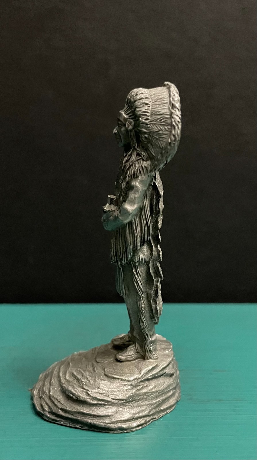 Valiant Studio Diamond Jubilee Pewter Native American Indian Chief Pipe Figurine
