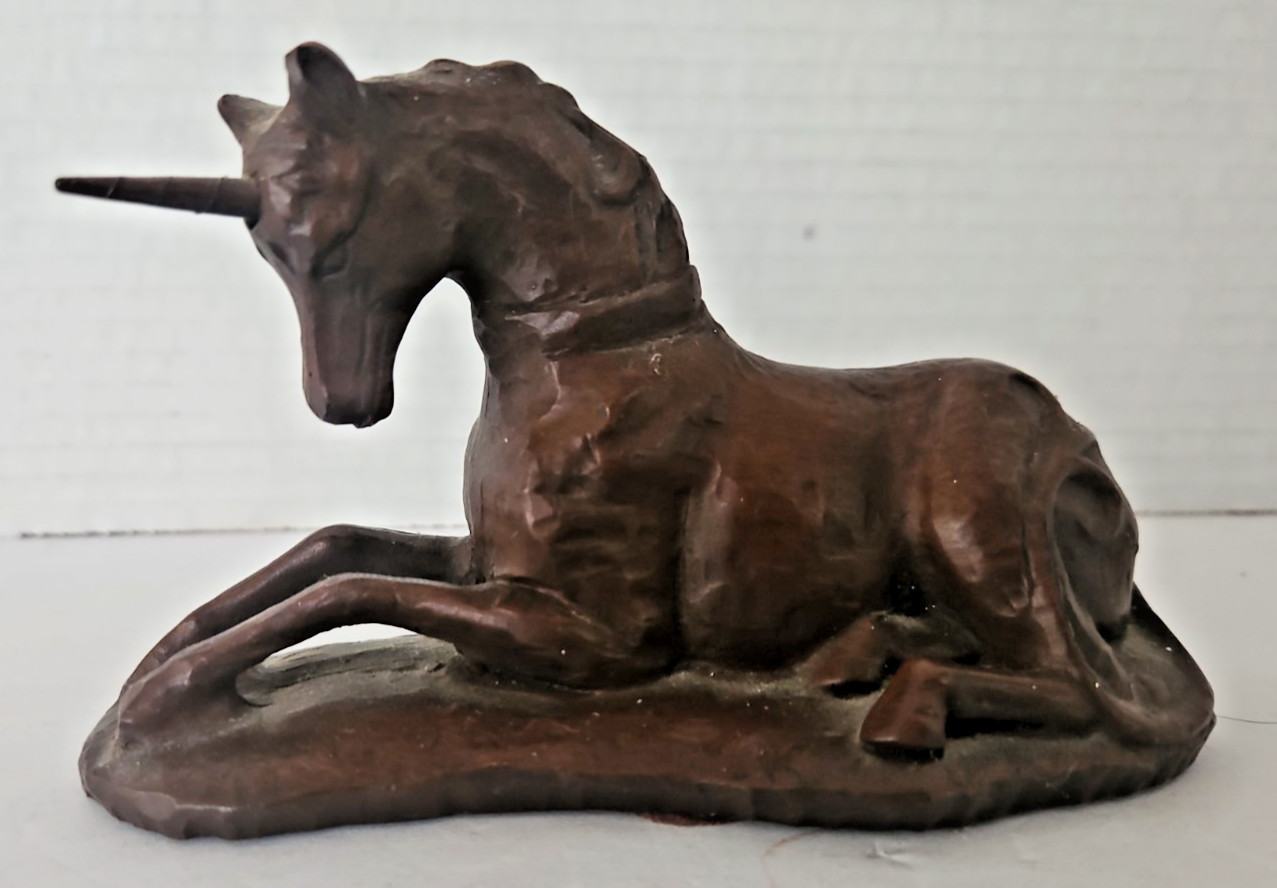 Vintage Red Mill Brown Hand Crafted 5″ x 3″ Unicorn – Nice!