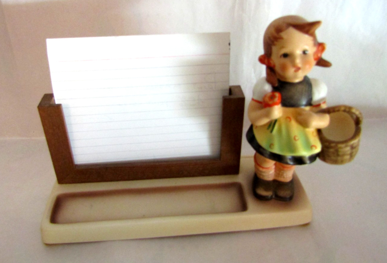 RARE GOEBEL HUMMEL JUST BUSINESS LITTLE GIRL W/BASKET DESK SET – 1995
