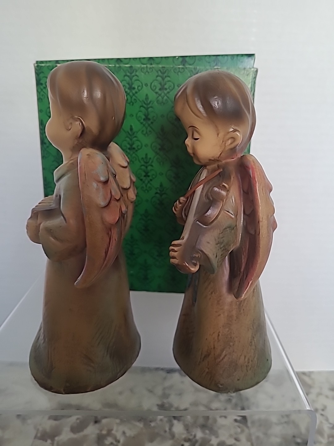 VINTAGE ANGEL BOYS PLAYING VIOLIN & ACCORDIAN MOLDED PLASTIC FIGURINE JAPAN 6″