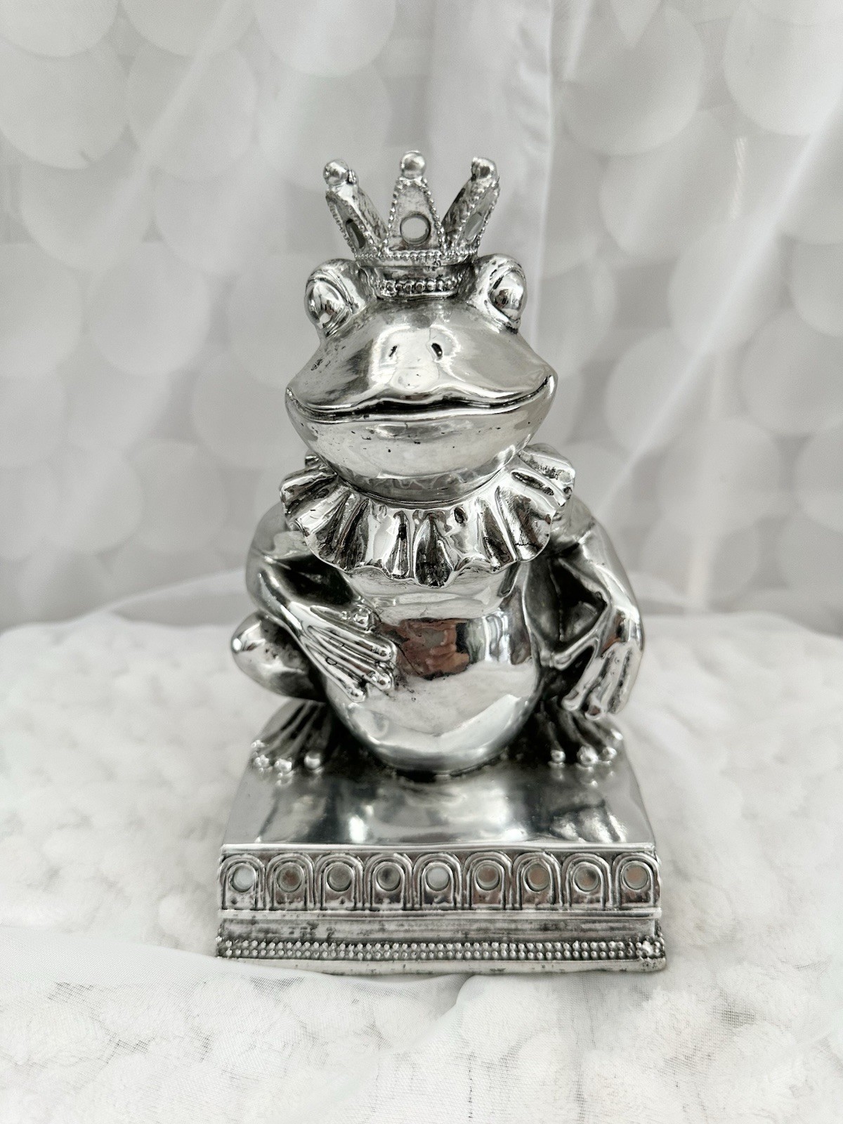 Vintage Silver PRINCE CHARMING FROG Statue Shiny 7-3/4″ Tall Rare