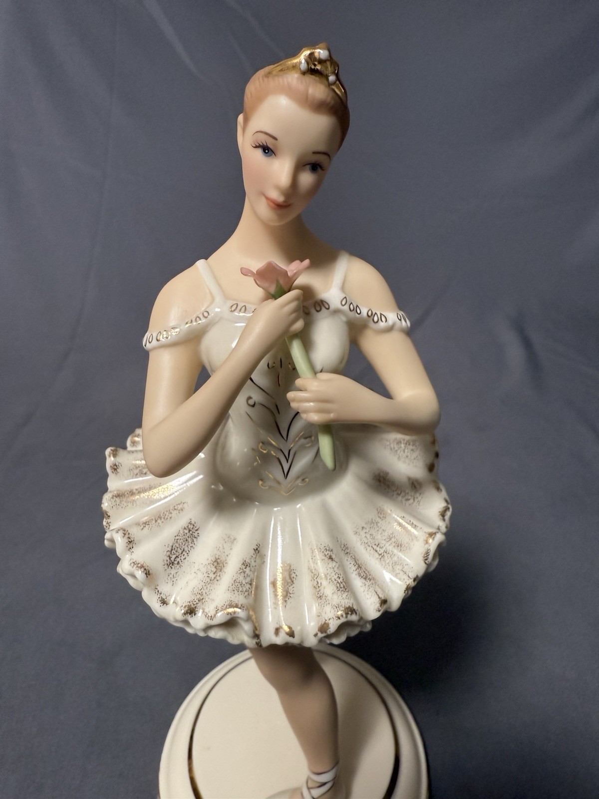 Lenox Poised Perfection Figurine Ballerina with Pink Flower Handcrafted