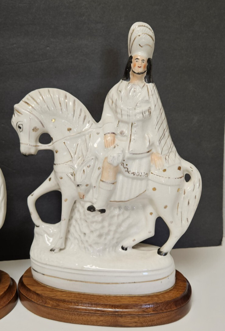 Staffordshire Scottish Highlander Mounted Hunters Base Lamp Pair 16″ Antique
