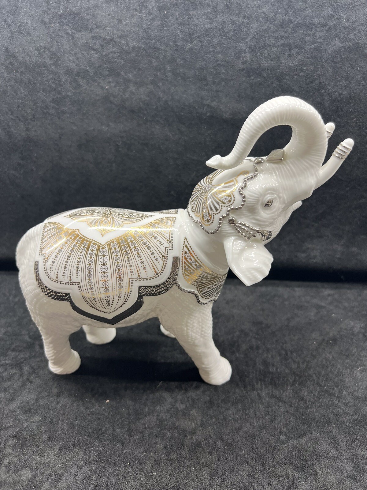 Lenox Elephant, White W/ Gold & Silver, Head Up, Porcelain, China