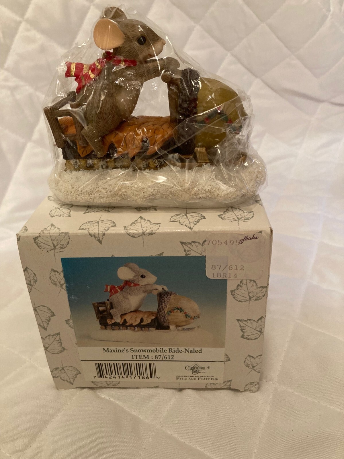 Charming Tails Maxine’s Snowmobile Ride, New In Box, Free Shipping