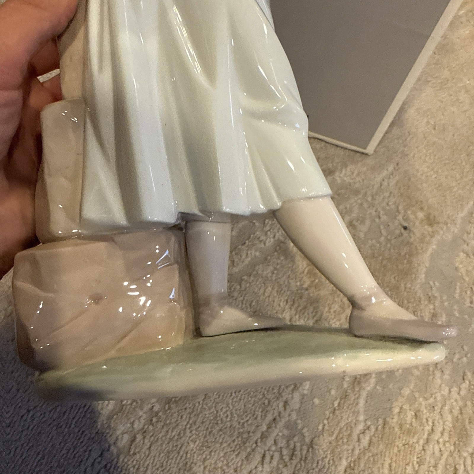 Lladro “Sweet Verses” Delicados Versos 06448 in Original box Excellent Shape