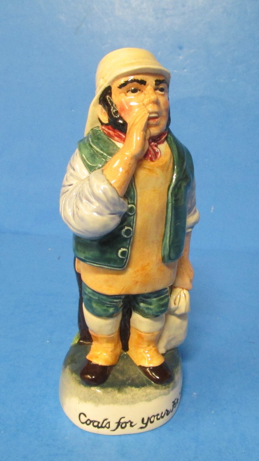 1980 Cries of London toby mug “Coals For Your Fire” Franklin Porcelain chips