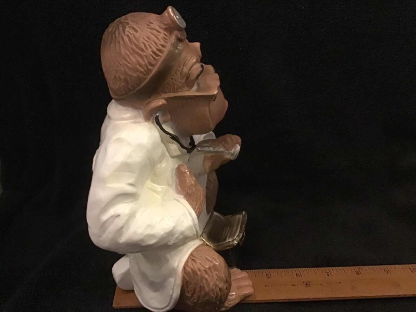 Vintage 1971 Universal Statuary V Kendrick Molded Plastic Doctor Monkey Dr Chimp