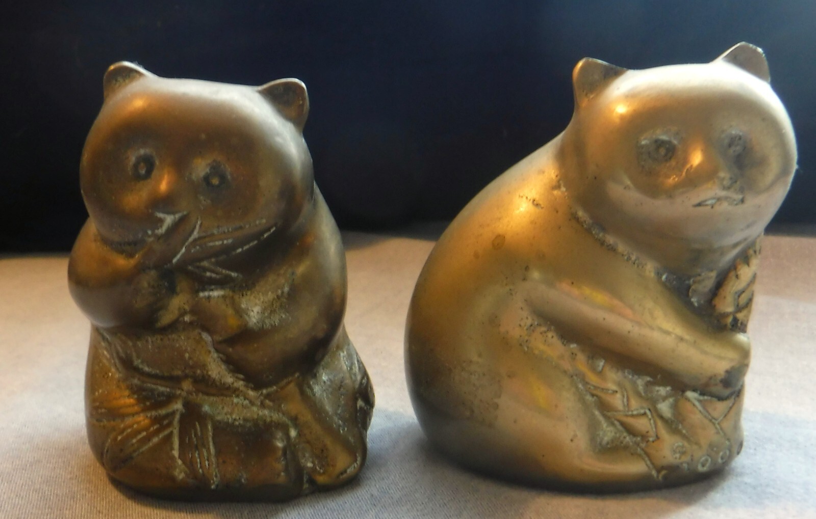 2 Vintage Brass Panda Figurines 3 1/4″ Tall No Maker’s Mark Hong Kong GOOD