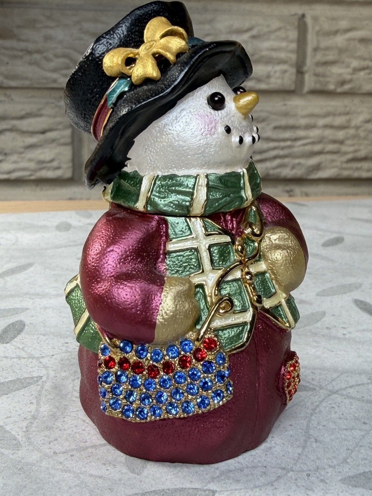 RUCINNI Snowman Hinged Trinket Box figurine with original Box