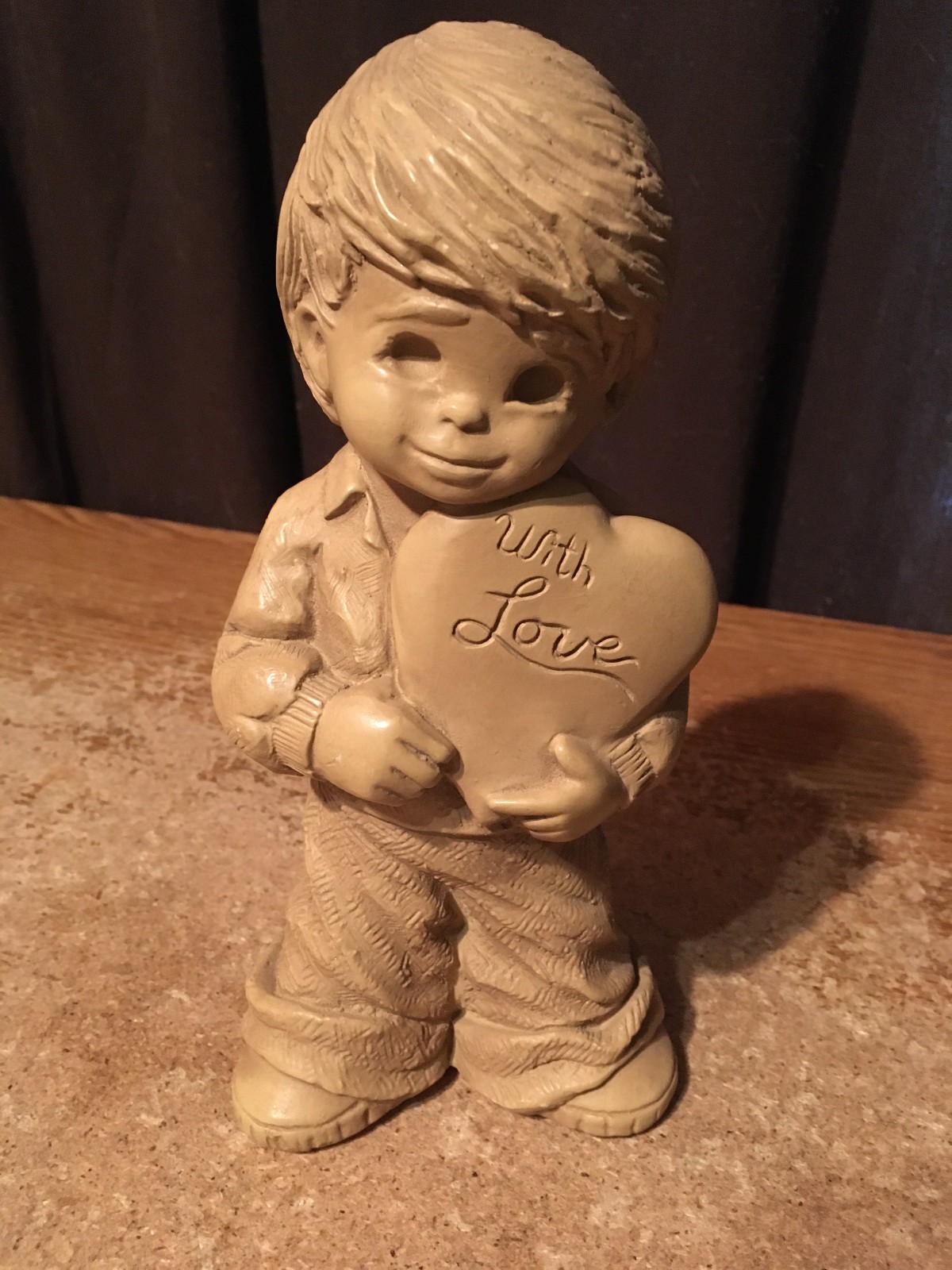 FANNYKINS FIGURINE BILL MACK SOLAR STATUARY WITH LOVE BOY HOLDING HEART