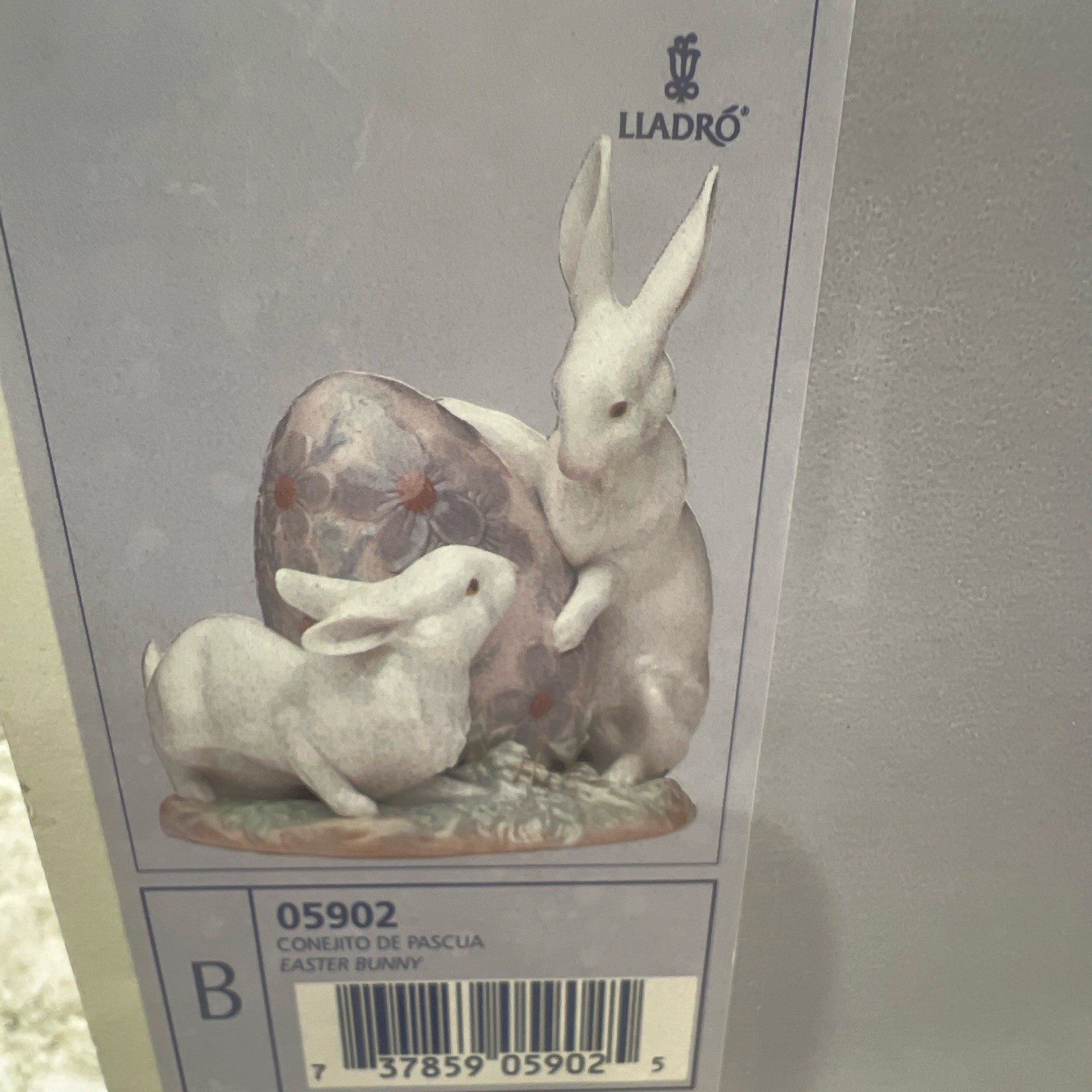 Lladró Easter Bunny Porcelain Figurine Rabbits & Floral Egg Boxed #05902
