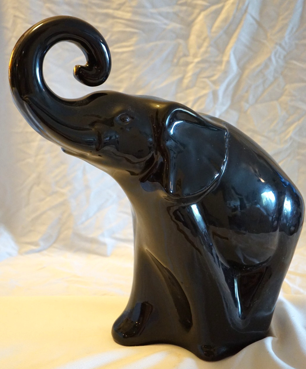 HAEGER LARGE CERAMIC SHINY BLACK ELEPHANT STATUE 17″ TRUNK UP #450