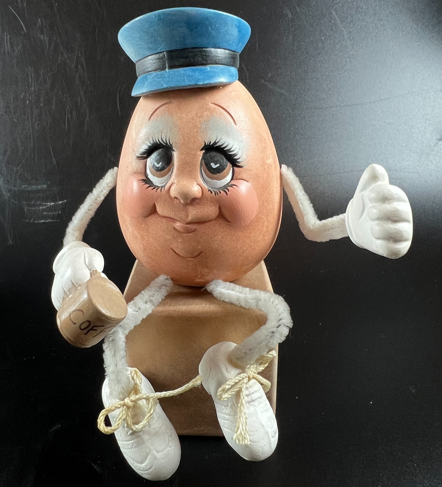 Vintage anthropomorphic egg shelf sitter hat coffee Humpty Dumpty Kitsch pipe cl