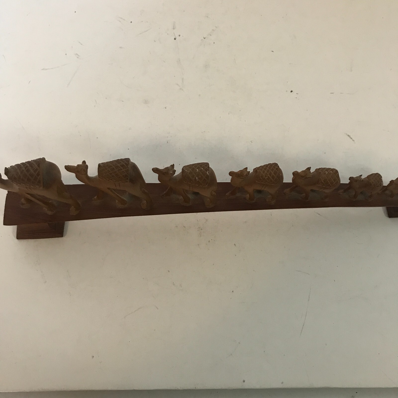 Vintage Hand Carved Wooden Figure 8 Camels Walking in Line 3D 11.25″ Long India
