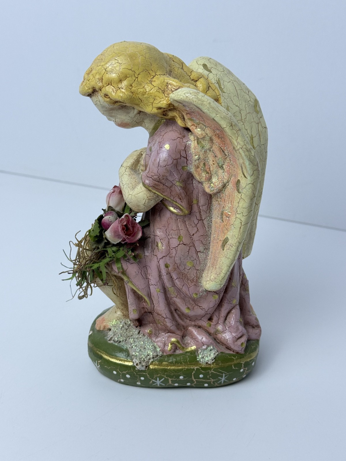 3 Angle Decorative Figurines Display/Tabletop & Wall Hanging