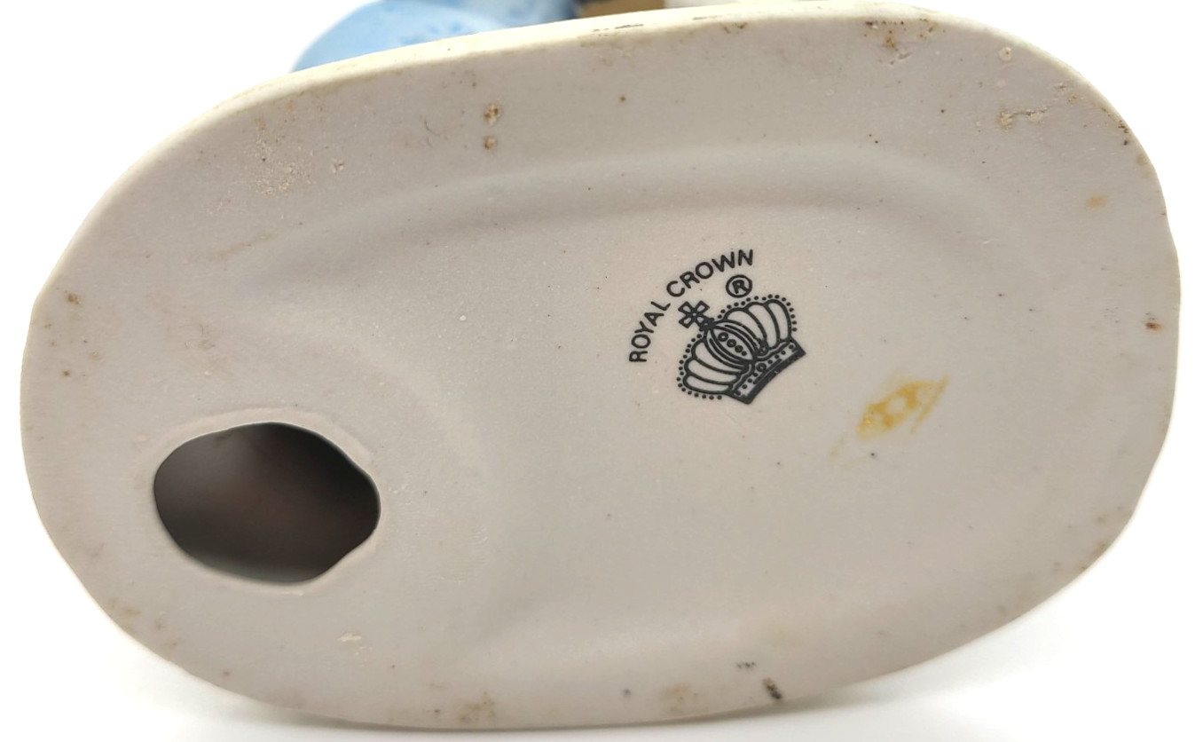 Vintage Royal Crown Child Camera Cat Figurine