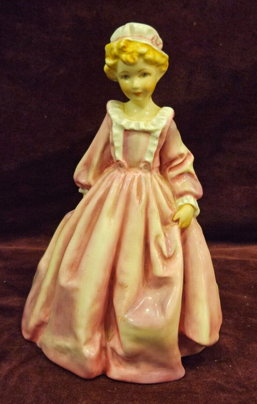 Royal Worcester England Figurine 6-1/2″ Tall GRANDMOTHER’S DRESS #3081 Pink