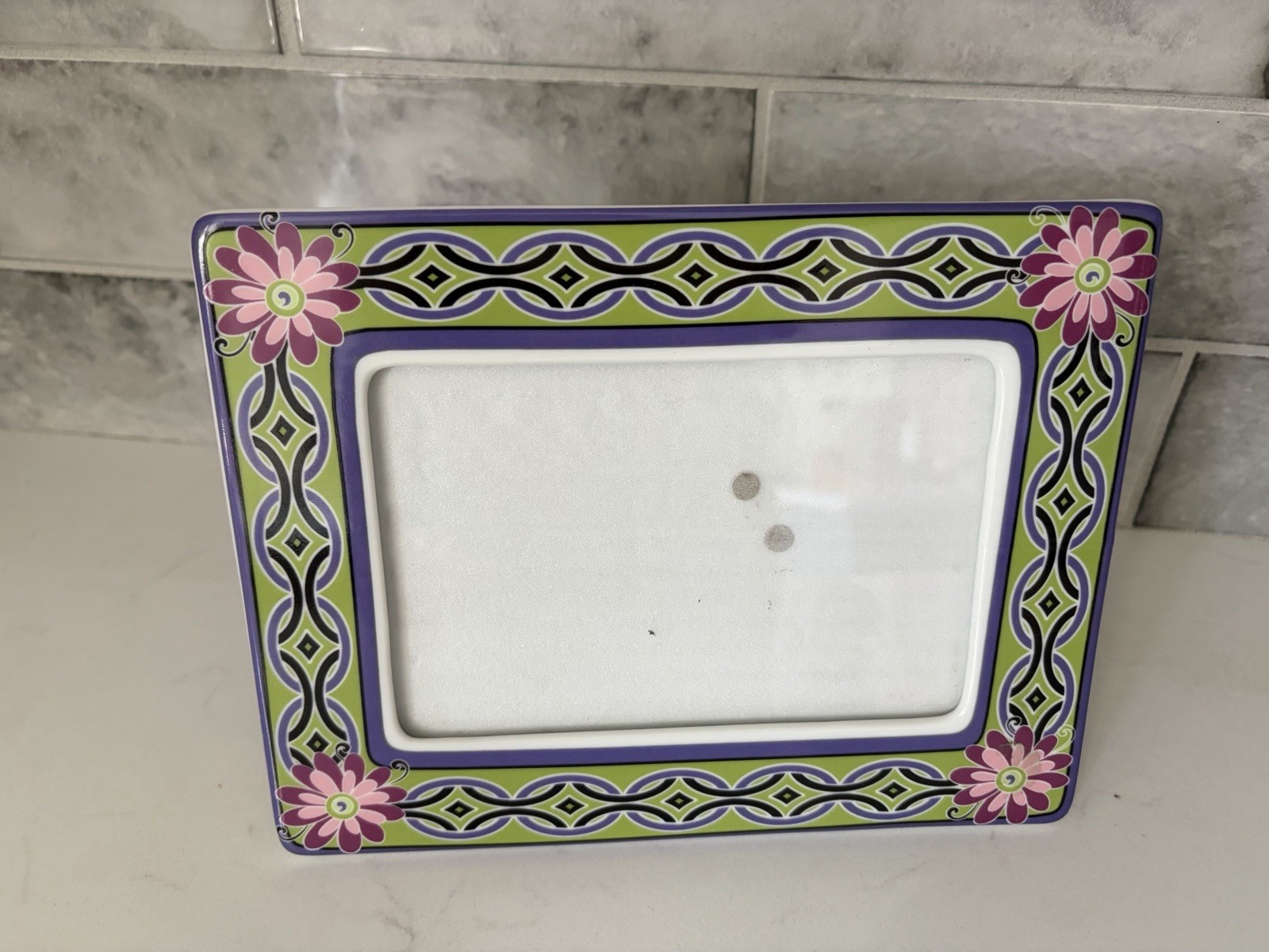 Andrea by Sadek VERA BRADLEY- Geometrical Floral Ceramic Picture Frame 6×8”