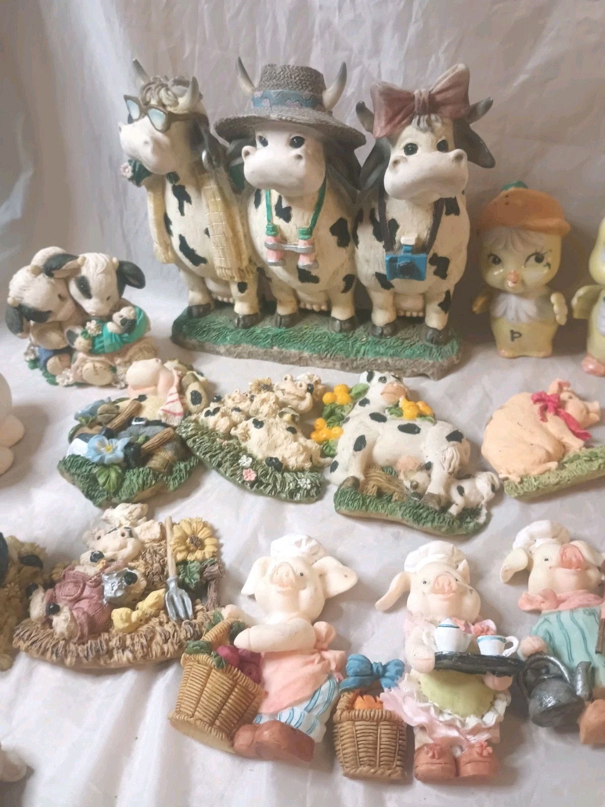 Lot of Assorted Farm Animals Cow,Pig,Mary Moo Moos Figures