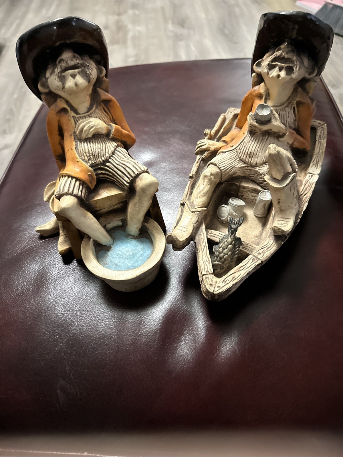 Bill Vernon Shade Tree Creation Cowboy Figurines. Set of 2 Excellent Condition .