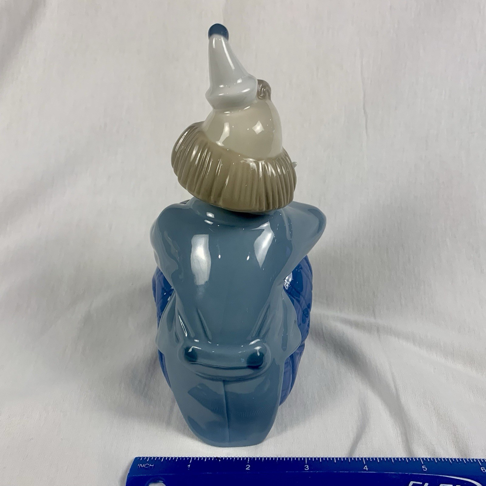 Vintage Porcelana De Cuernavaca Mexico Sitting Thinking Sad Clown Figurine Blue