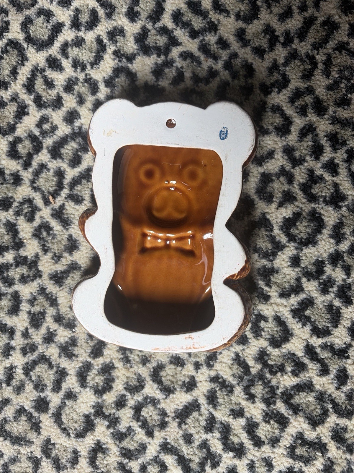 Teddy Bear Wall Hanging Japan Figural Brown Red Bow MCM Kitsch Anthropomorphic