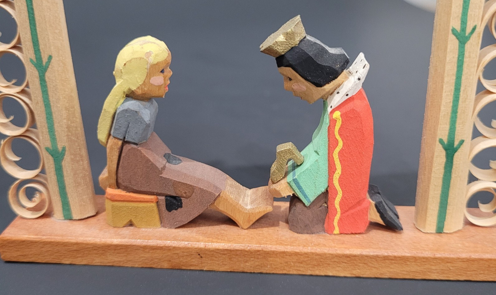 Vintage Erzgebirge Expertic Cinderella With Prince Wooden Figurine
